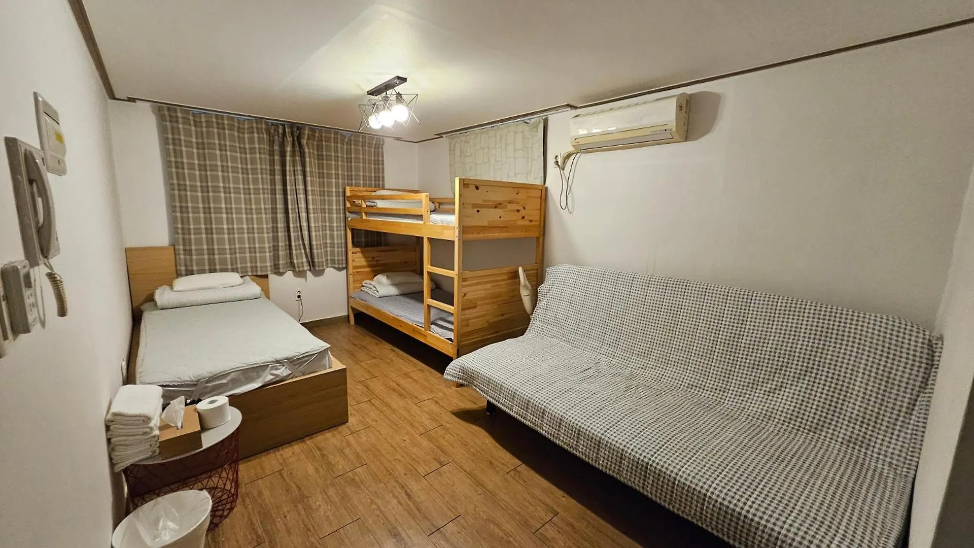 首爾 弘大y屋旅馆酒店