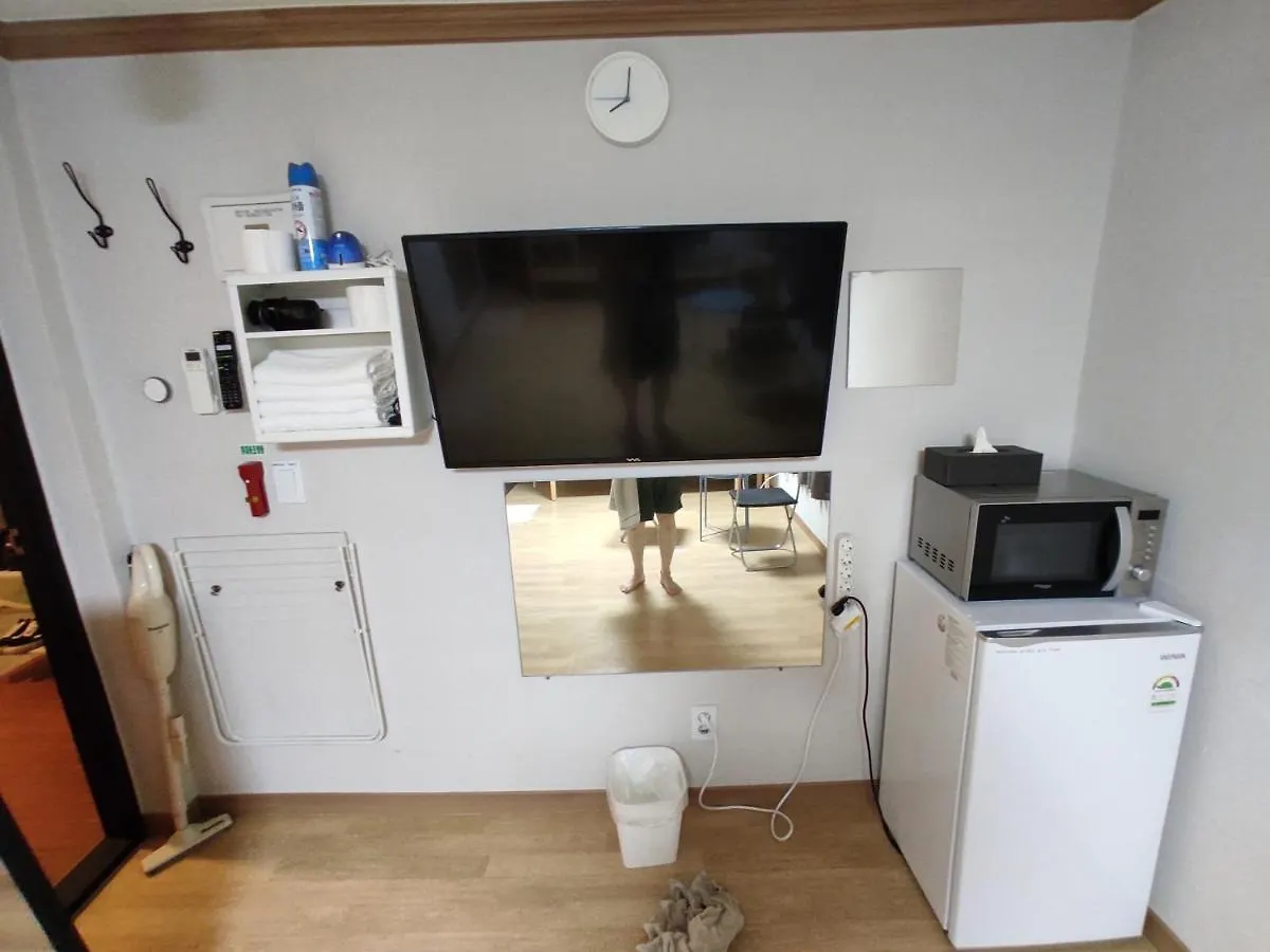 Y'S House Hotel Seoul 2*,